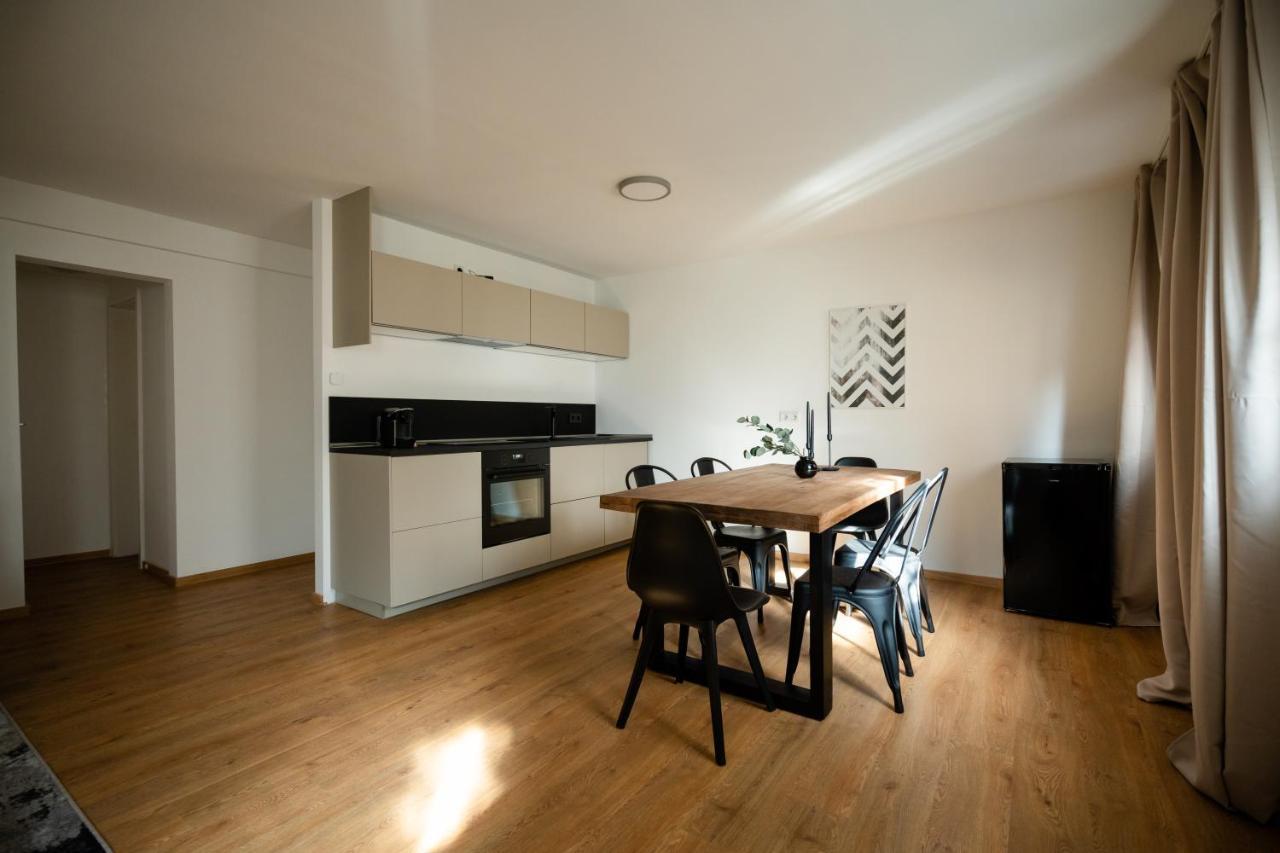 Oldtown Studio Apartment With 2 Bathrooms Дюссельдорф Экстерьер фото